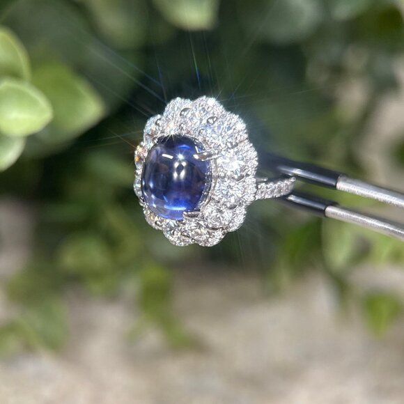 925 Silver Cabuchon Sparkling Flower Ring - Picture 4 of 12